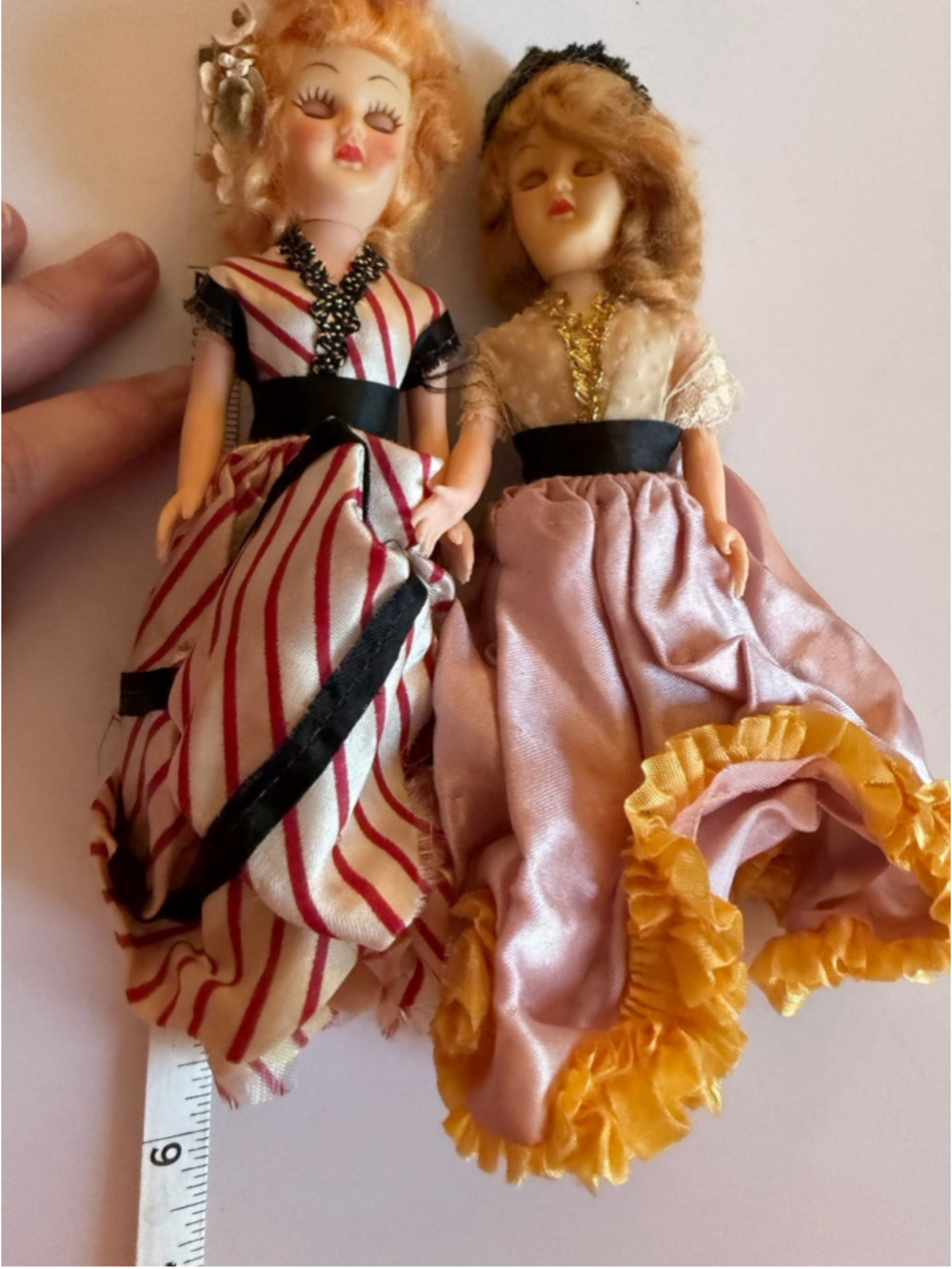 Vintage 1950s 60s European Souvenir Dolls Pair 9” Traditional Dress